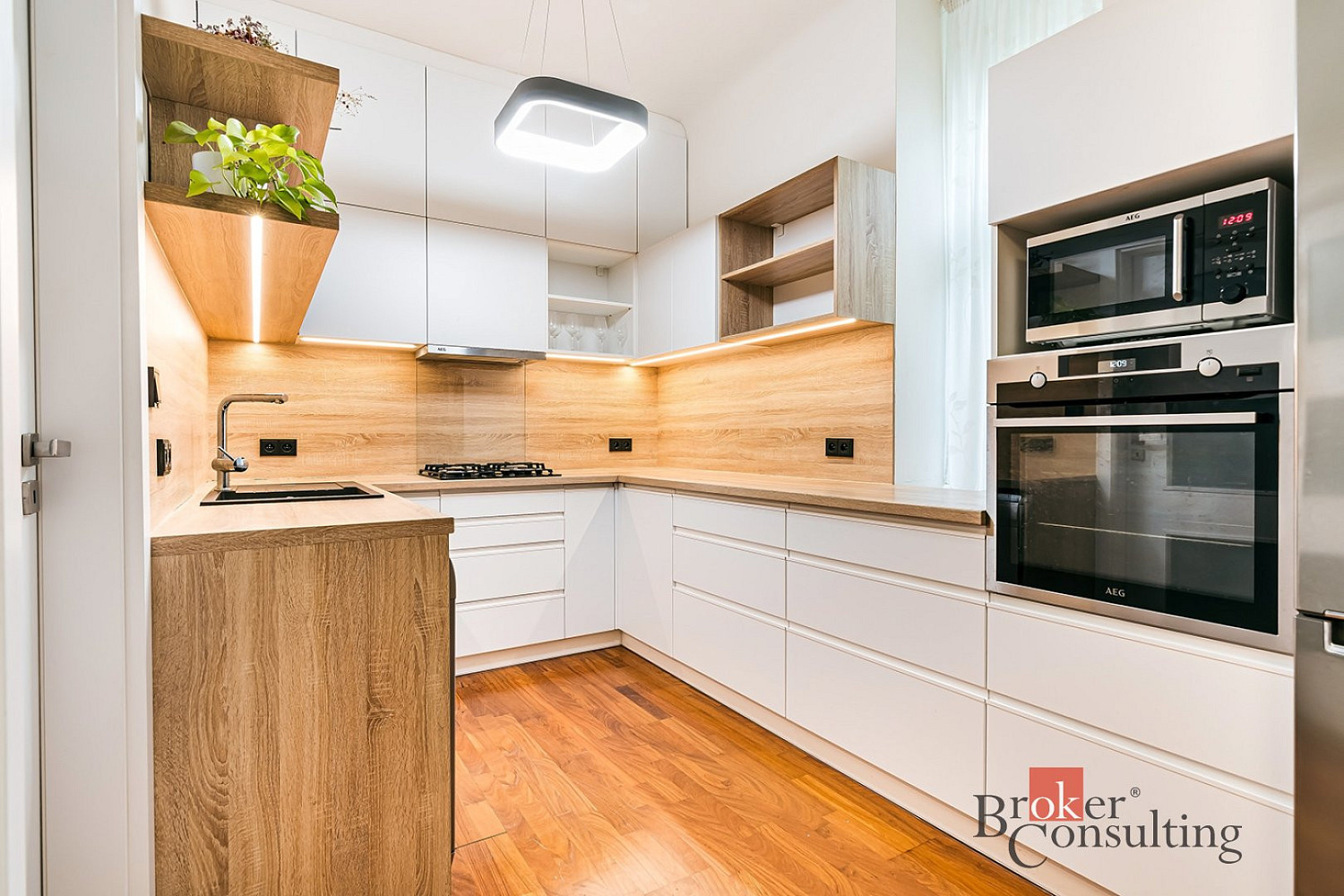 Prodej bytu 4+kk 112 m² – fotografie 3