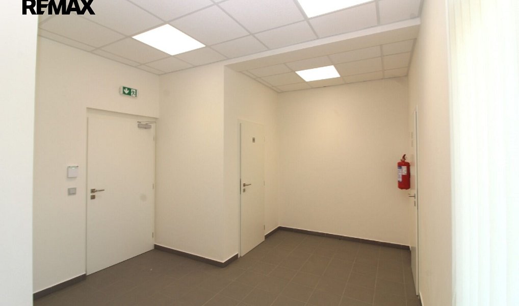 Pronájem komerčního objektu (jiného typu) 49 m², Praha – náhled fotky 7