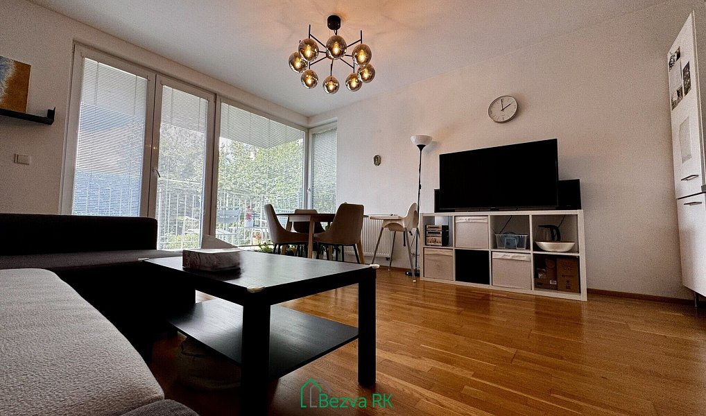 Prodej bytu 3+kk 71 m², Praha – náhled fotky 9