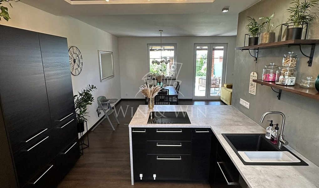 Prodej domu 106 m² s pozemkem 280 m², Postřižín – náhled fotky 7