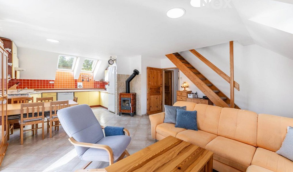 Prodej domu 180 m² s pozemkem 563 m², Mukařov – náhled fotky 10