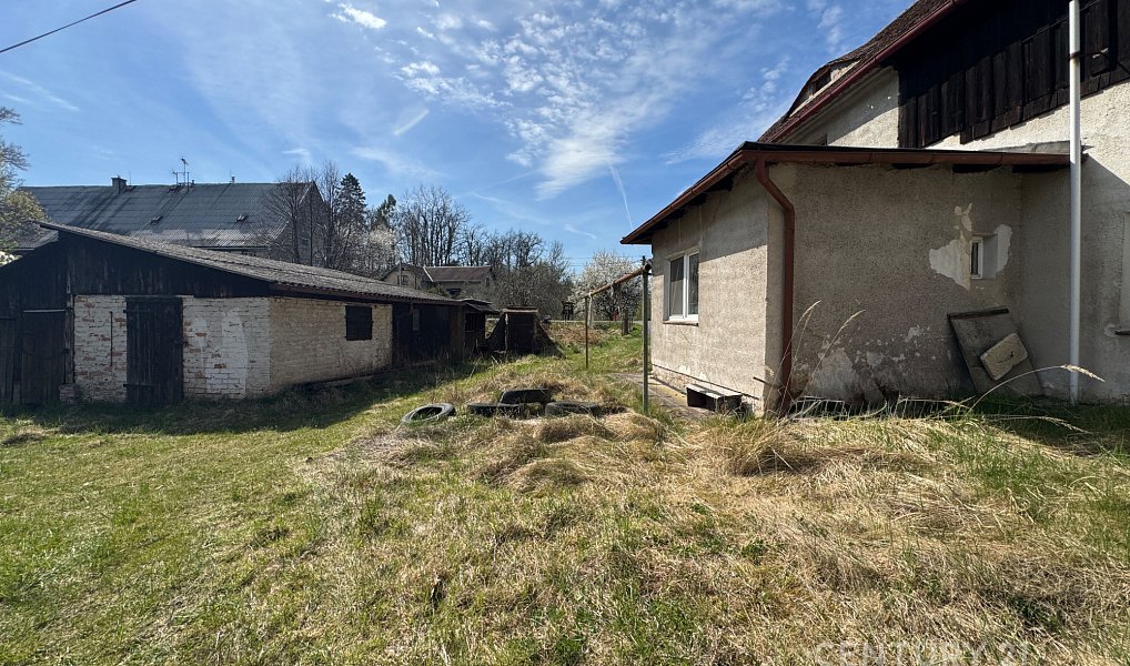 Prodej domu 288 m² s pozemkem 2 090 m², Višňová – náhled fotky 3