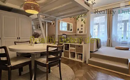 Prodej bytu 2+1 66 m², Tyršova, Opava - Předměstí