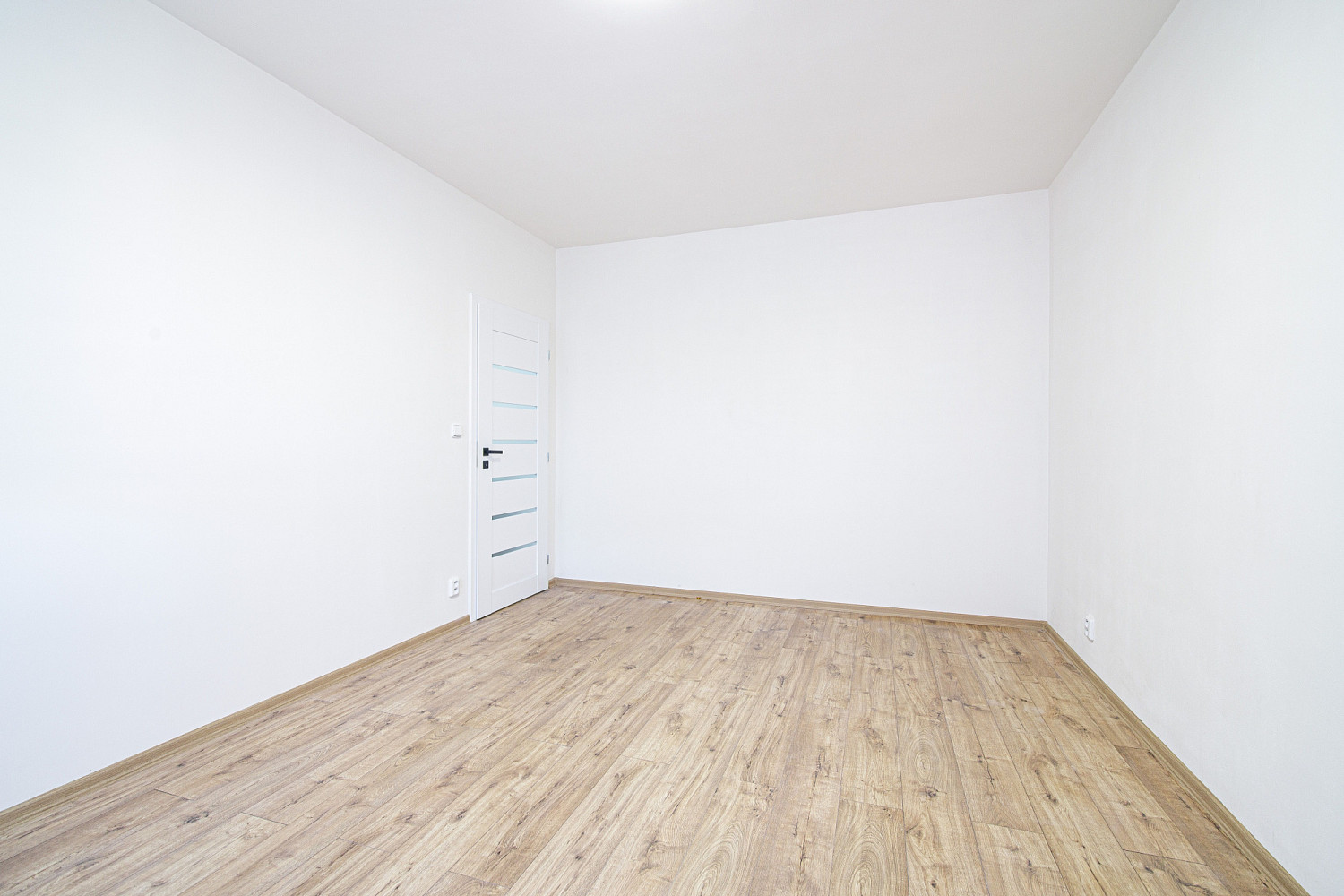 Pronájem bytu 2+kk 55 m² – fotografie 5