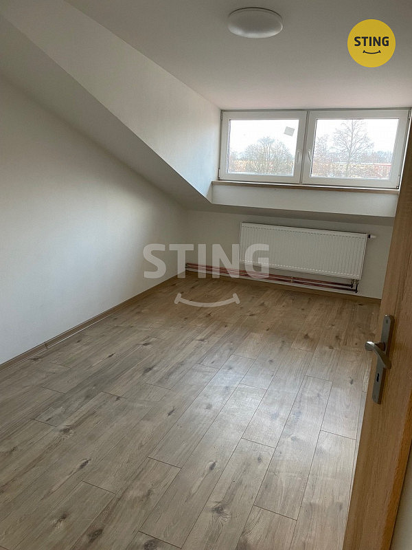Pronájem bytu 2+kk 55 m² — photo 3