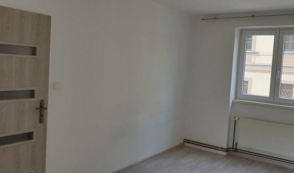 Pronájem bytu 3+1 80 m², Teplice – náhled fotky 8