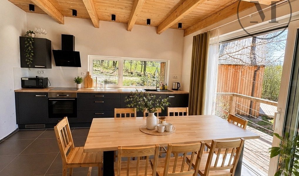 Pronájem chaty/chalupy 94 m² s pozemkem 344 m², Horní Planá – náhled fotky 2