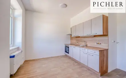 Pronájem bytu 1+kk 35 m², Tovární, Horní Bříza, okres Plzeň-sever
