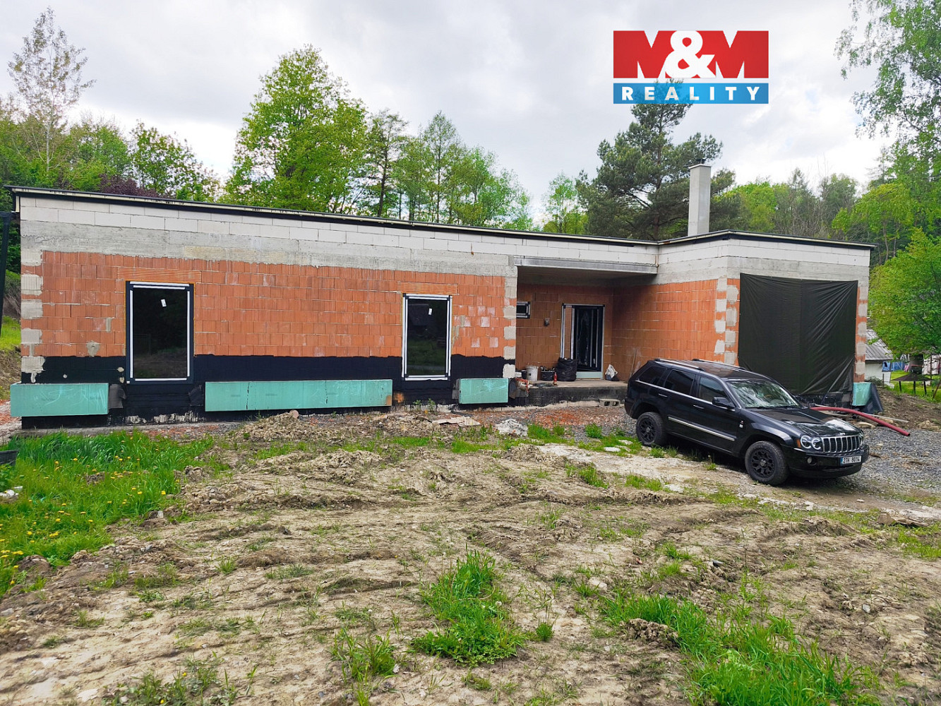 Prodej domu 214 m² s pozemkem 3 237 m²