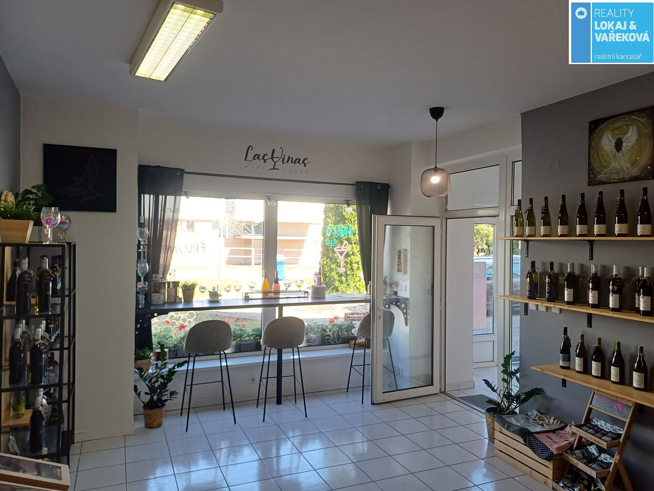 Pronájem obchodních prostor 92 m² – fotografie 5