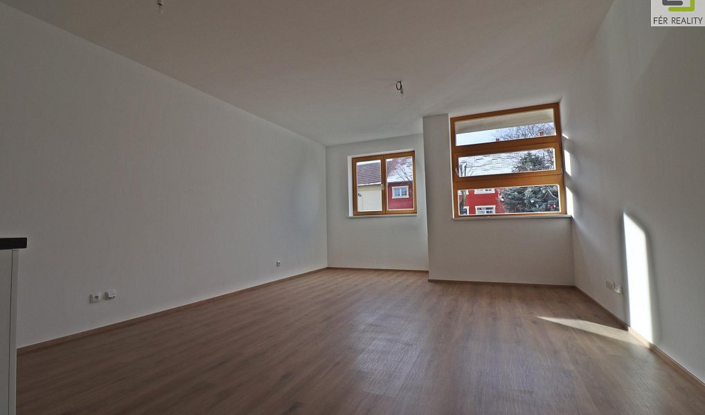 Pronájem bytu 1+kk 40 m², Brozany nad Ohří – náhled fotky 7