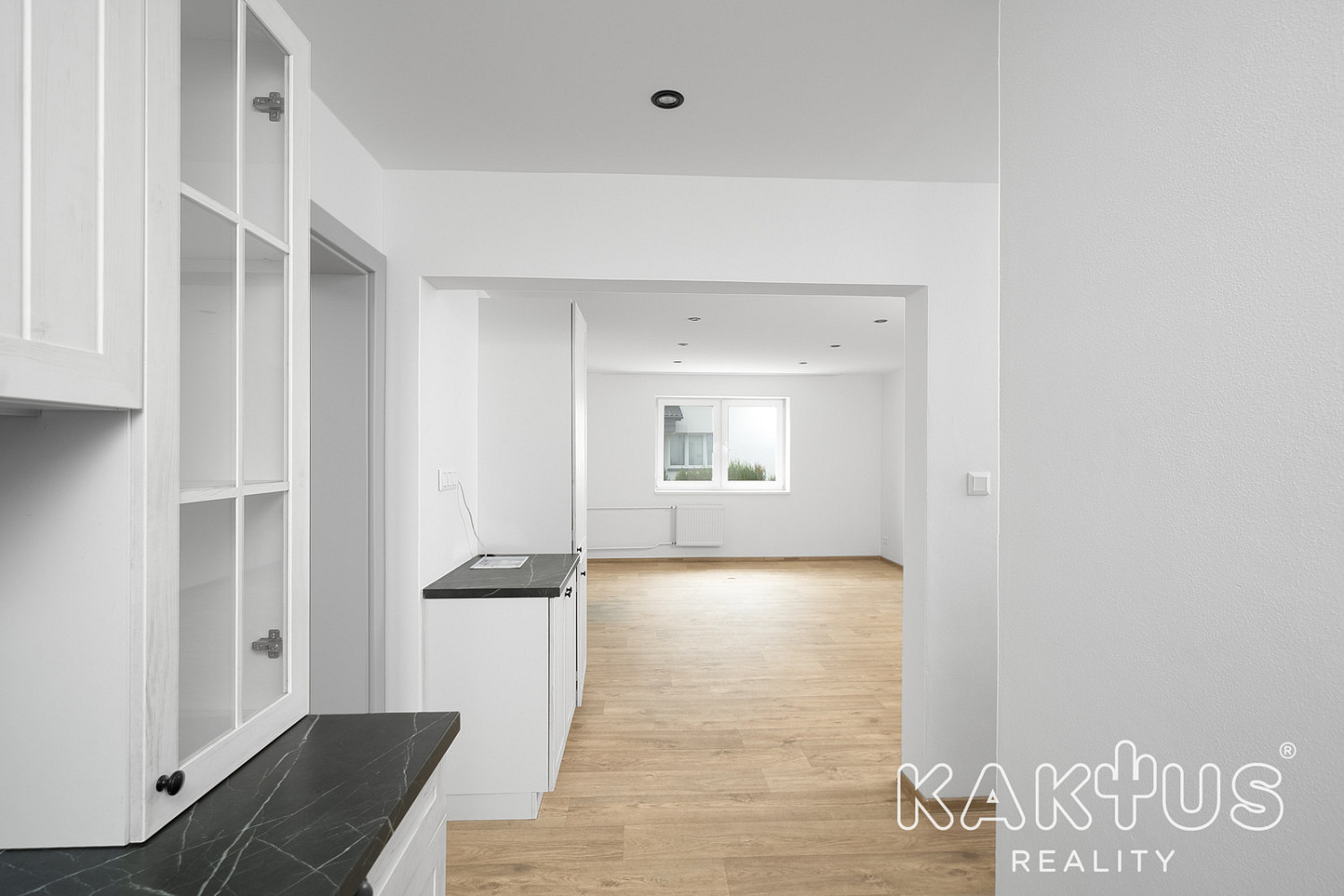 Pronájem bytu 3+kk 88 m² – fotografie 3