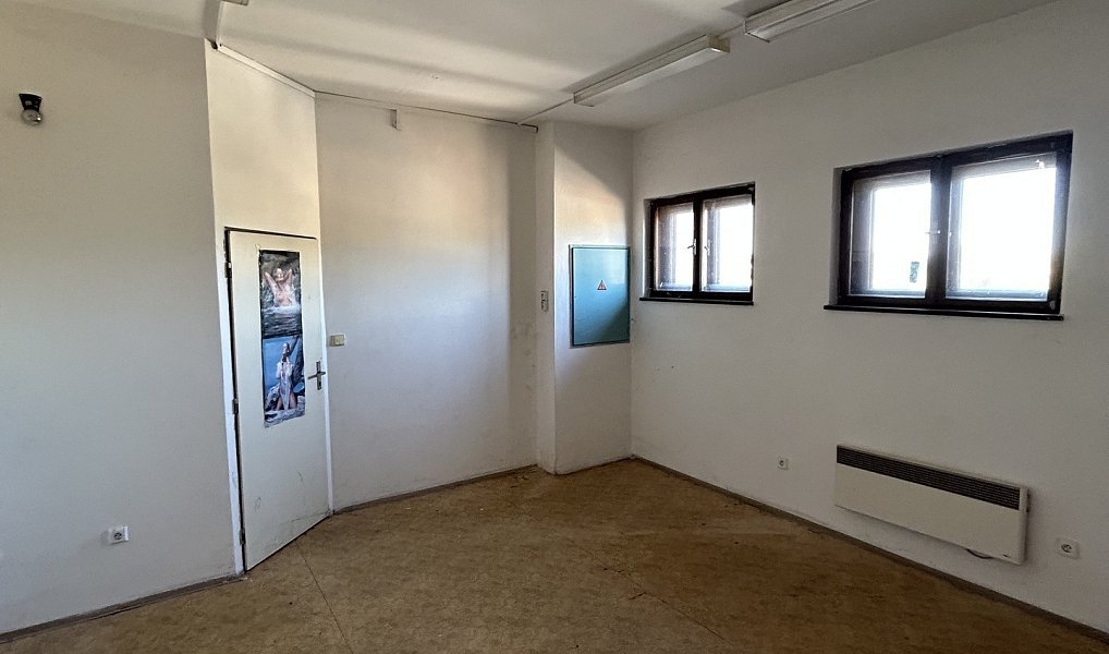 Prodej obchodních prostor 955 m², Bystré – náhled fotky 12