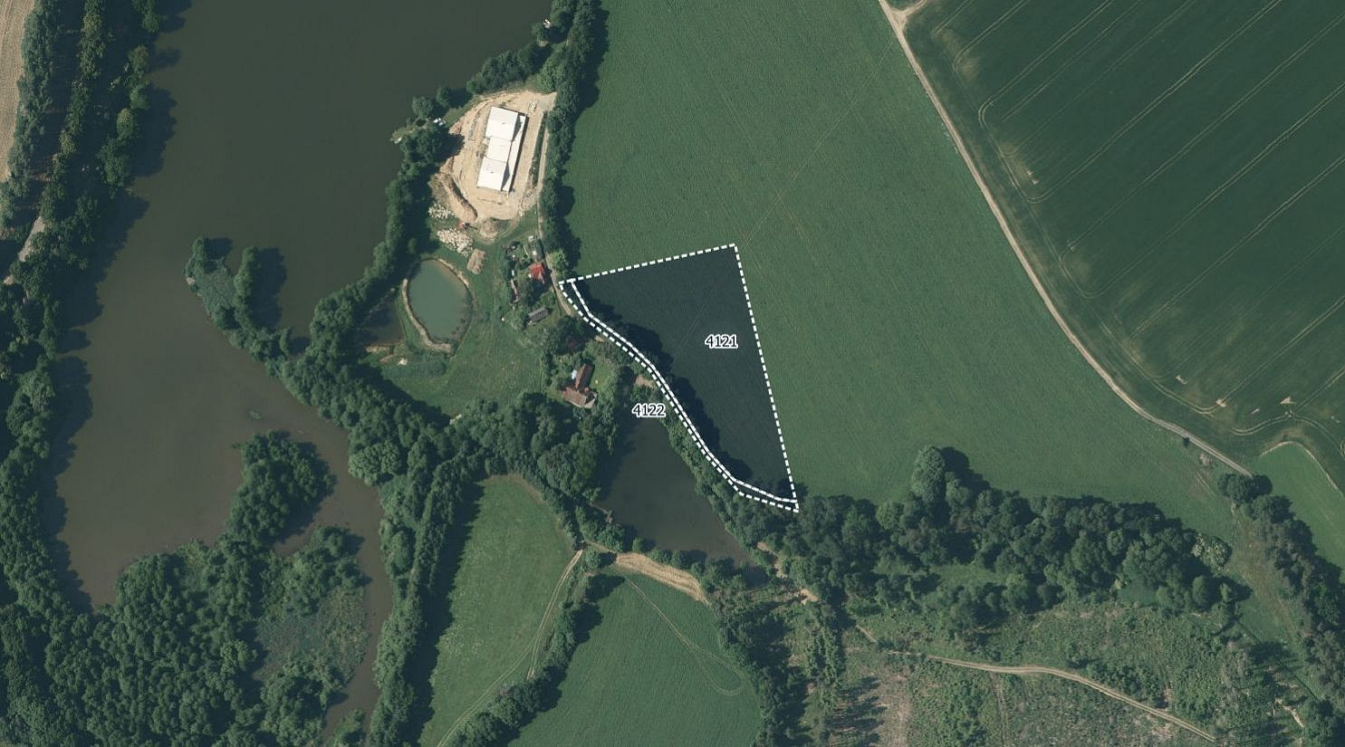 Prodej pole 8 577 m²
