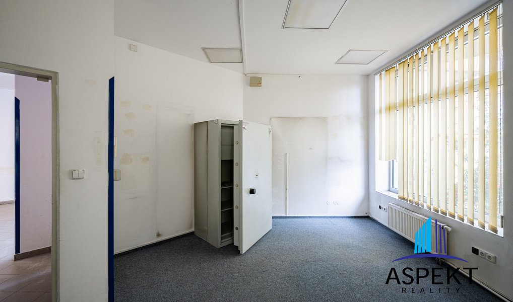 Pronájem obchodních prostor 224 m², Praha – náhled fotky 7