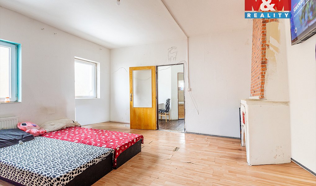 Prodej domu 258 m² s pozemkem 258 m², Šluknov – náhled fotky 11