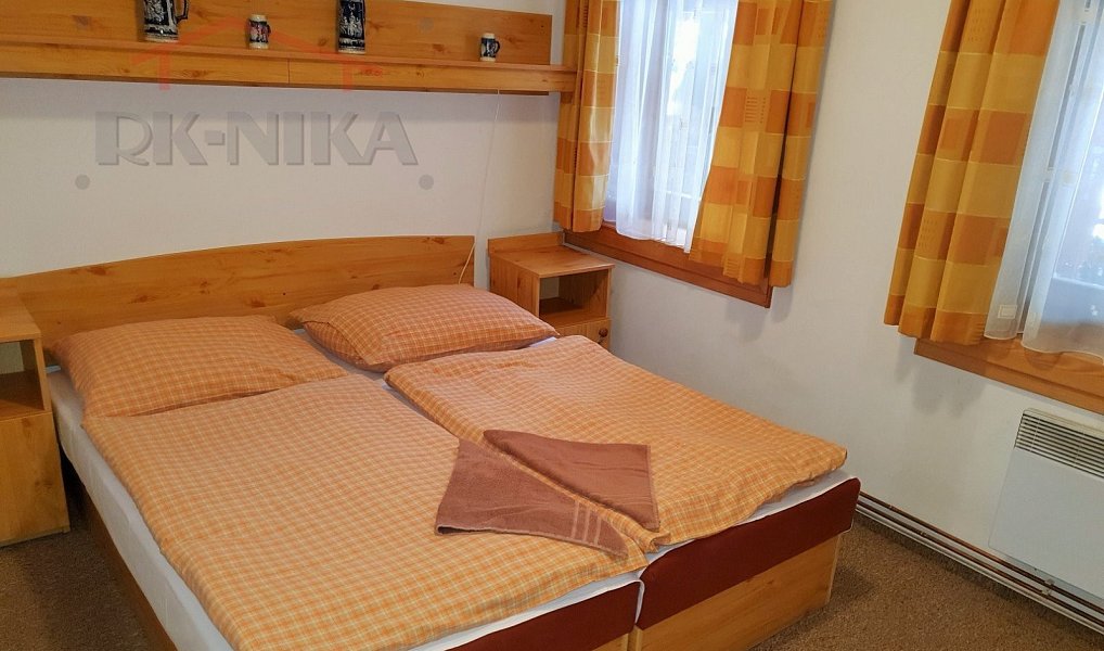 Prodej ubytovacího objektu 634 m², Rokytnice nad Jizerou – náhled fotky 23