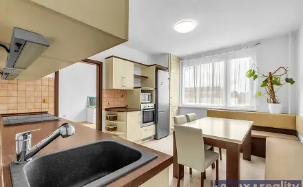 Pronájem bytu 4+1 110 m², Hradecká, Hradec Králové - Nový Hradec Králové