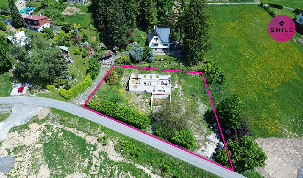 Prodej stavebního pozemku 1 541 m², Malenovice – náhled fotky 2