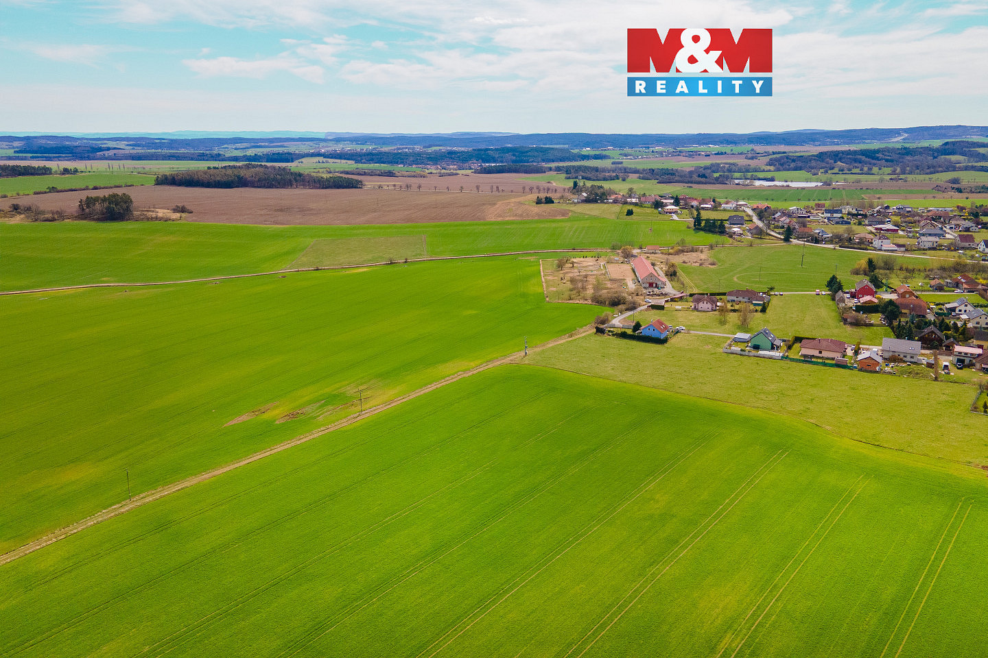 Prodej pole 21 867 m²