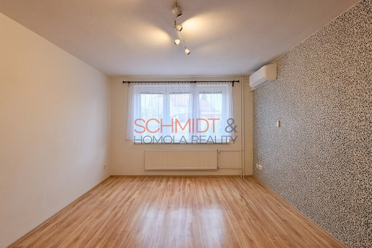 Prodej domu 206 m² s pozemkem 294 m² – pohled 4