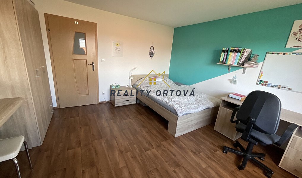 Prodej domu 166 m² s pozemkem 2 688 m², Třebnouševes – náhled fotky 33