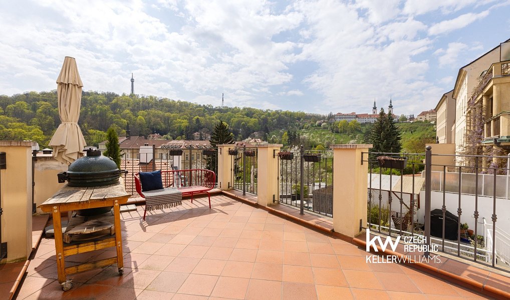 Prodej obchodních prostor 204 m², Praha – náhled fotky 4