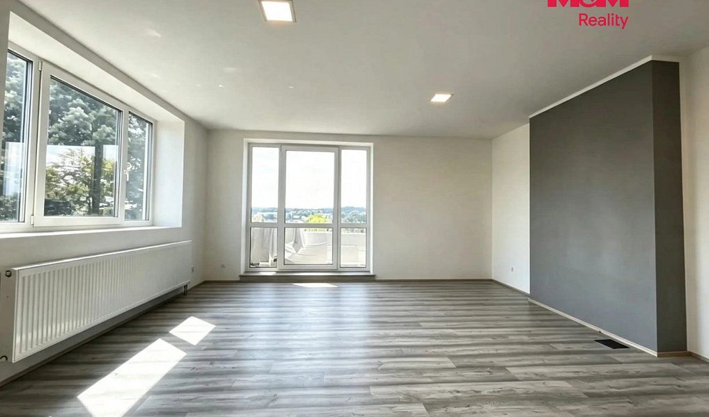 Prodej domu 360 m² s pozemkem 9 718 m², Albrechtice – náhled fotky 6