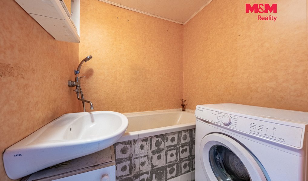 Prodej bytu 2+1 64 m², Chomutov – náhled fotky 9