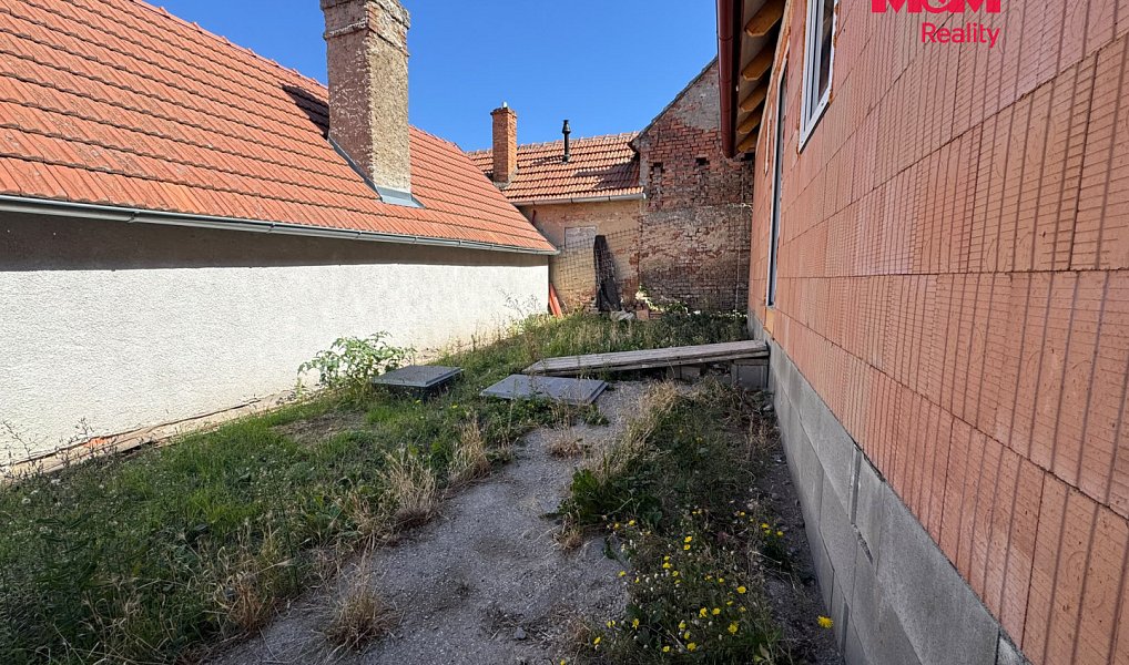 Prodej ubytovacího objektu 80 m², Hlohovec – náhled fotky 6