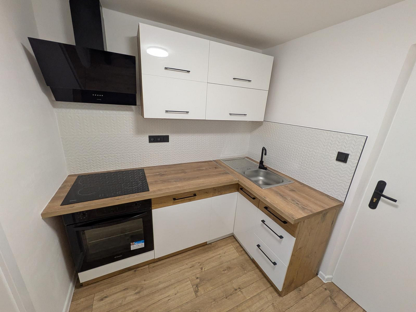 Pronájem bytu 2+kk 33 m²