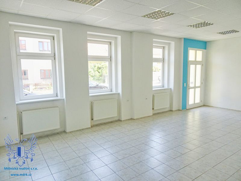 Pronájem kanceláře 105 m² – fotografie 3