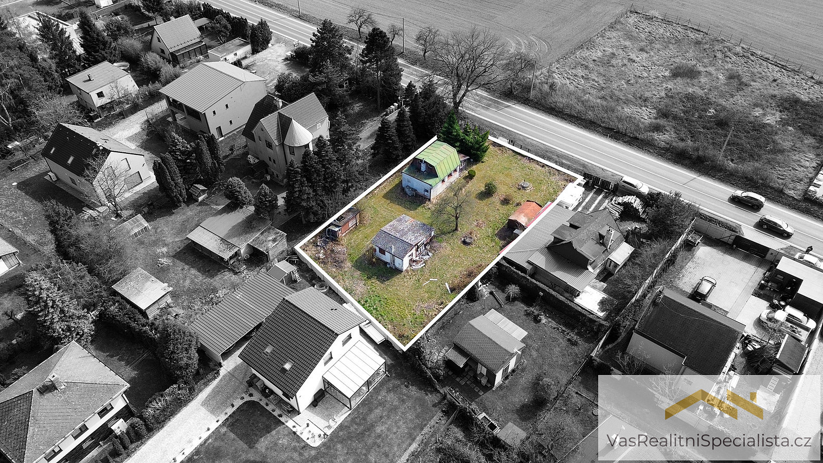 Prodej stavebního pozemku 1 000 m² – pohled 4
