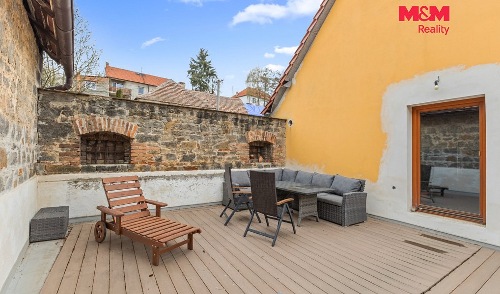 Prodej domu 380 m² s pozemkem 17 352 m², Jarpice – náhled fotky 3