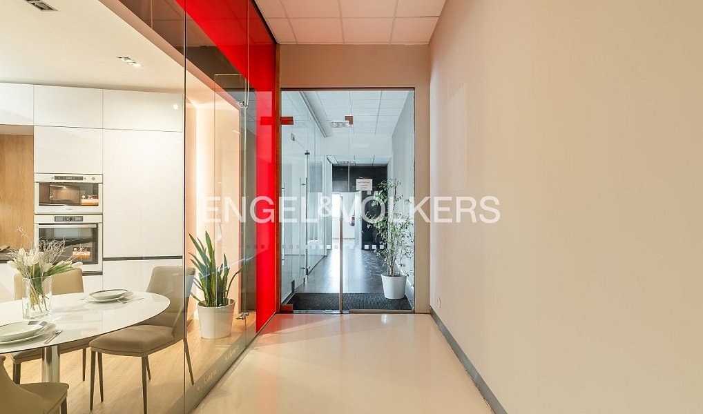 Pronájem obchodních prostor 268 m², Čestlice – náhled fotky 4