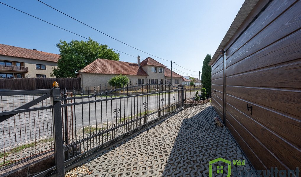 Prodej domu 345 m² s pozemkem 414 m², Tišnovská Nová Ves – náhled fotky 36