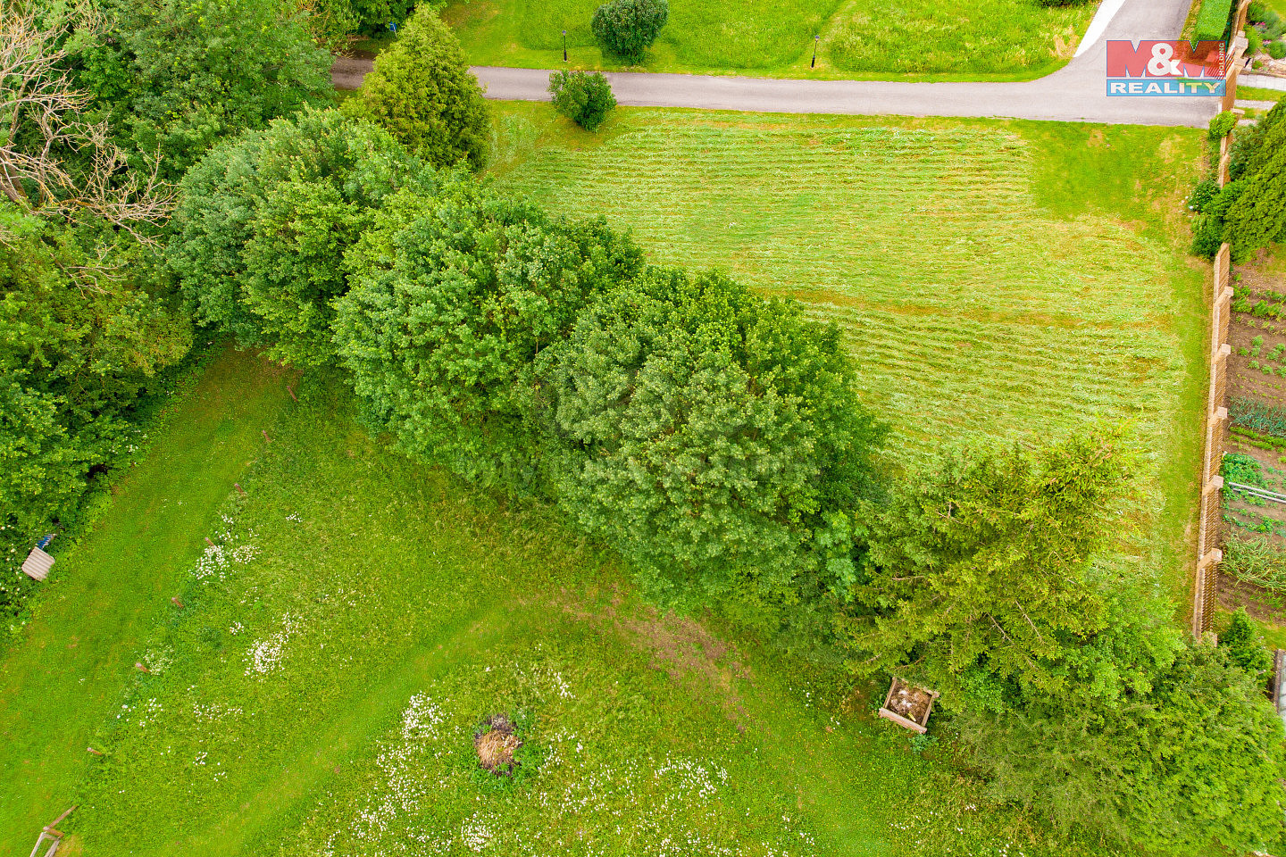 Prodej louky 877 m² – fotografie 4