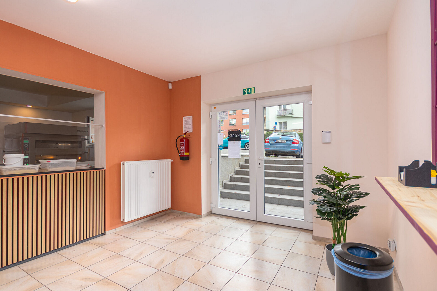 Prodej obchodních prostor 68 m² – pohled 5