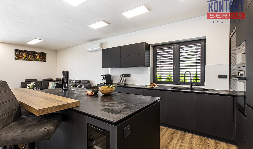 Prodej domu 236 m² s pozemkem 1 076 m², Hlincová Hora – náhled fotky 5