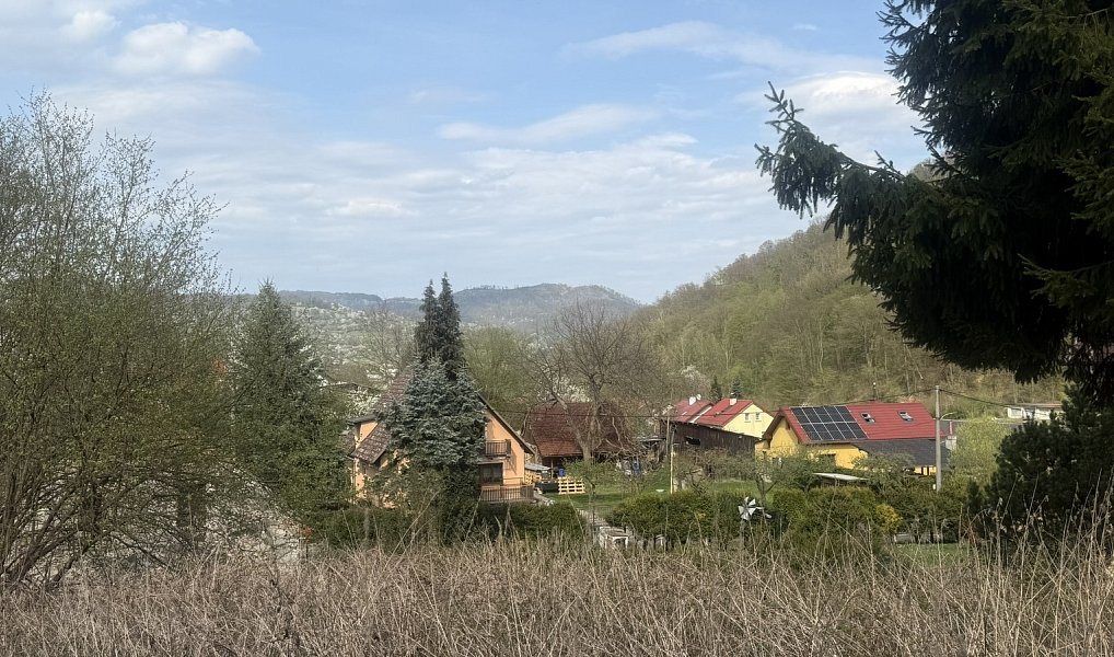 Prodej stavebního pozemku 1 198 m², Velké Březno – náhled fotky 6