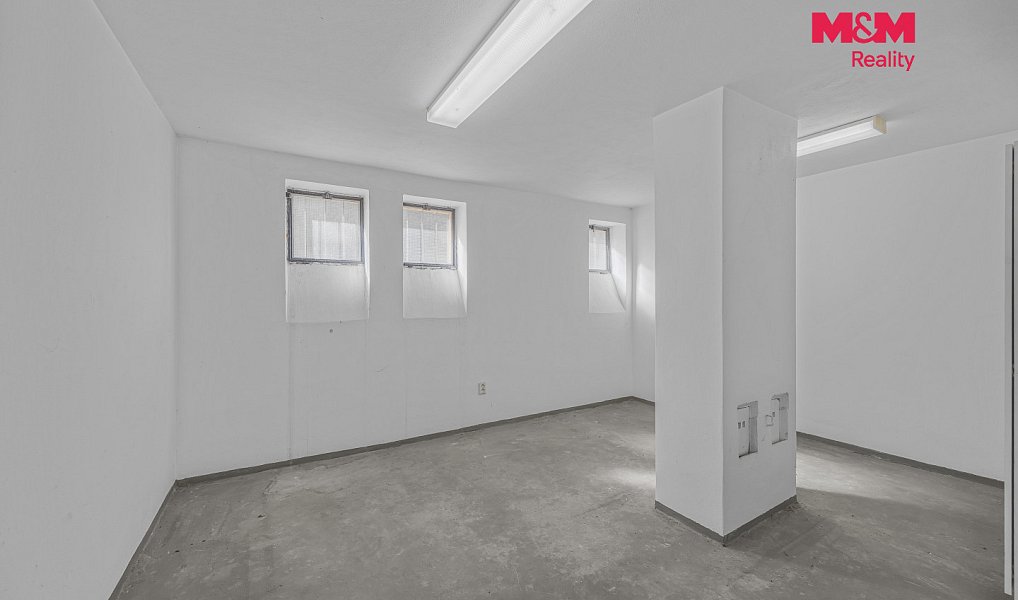 Prodej nájemního domu, činžáku 354 m², Sezemice – náhled fotky 18