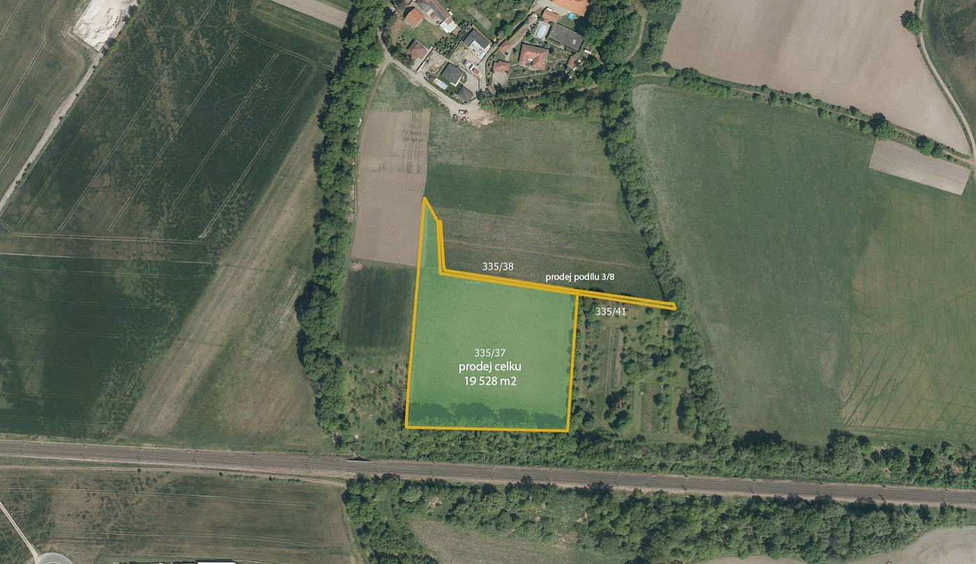 Prodej pole 22 812 m²