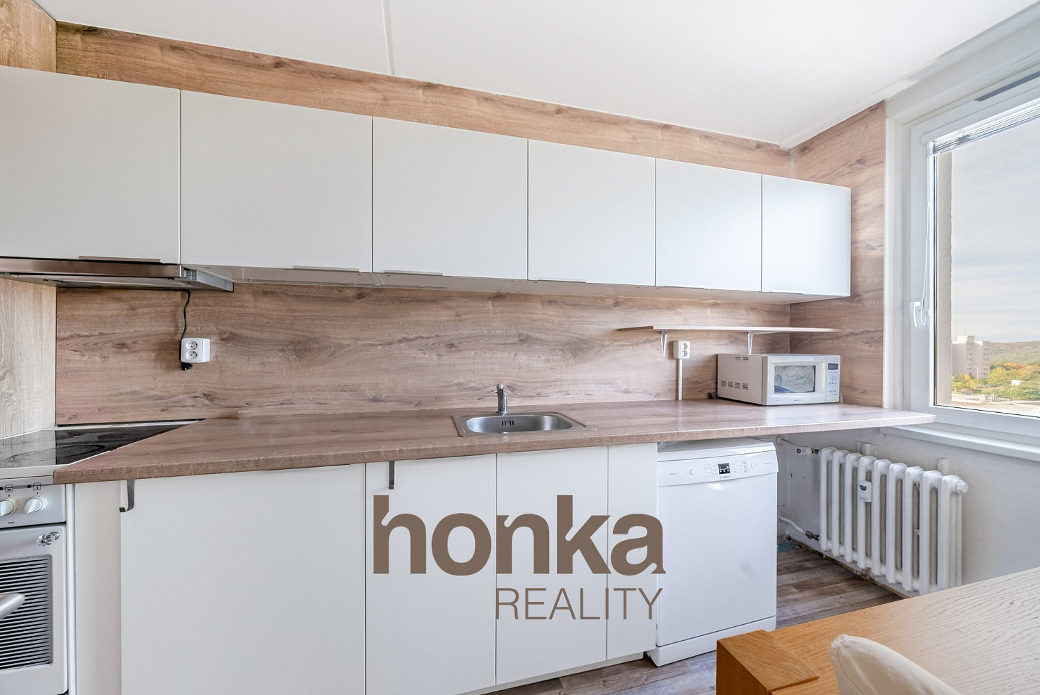 Pronájem bytu 2+1 57 m² – fotografie 3