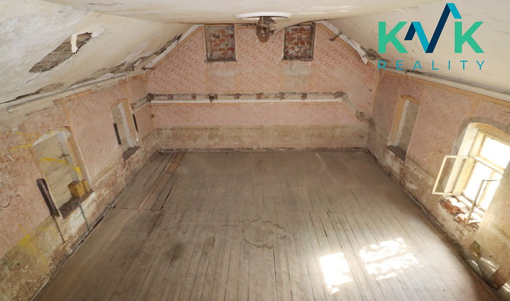 Prodej domu 250 m² s pozemkem 632 m², Stanovice – náhled fotky 15