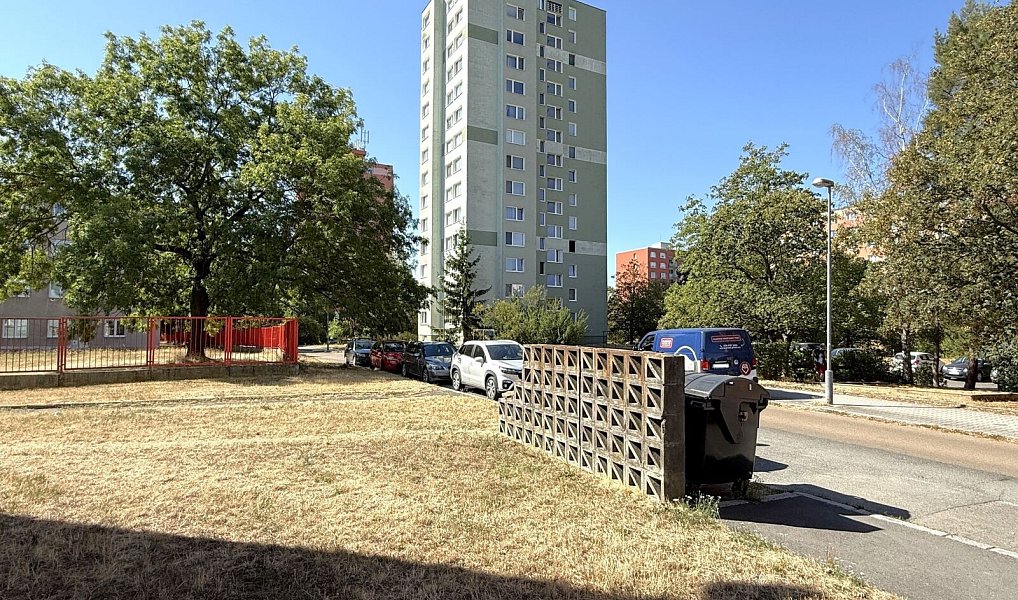 Pronájem bytu 1+kk 35 m², Plzeň – náhled fotky 2