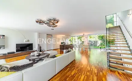 Prodej domu 300 m² s pozemkem 388 m², Pod Císařkou, Praha 5 - Smíchov