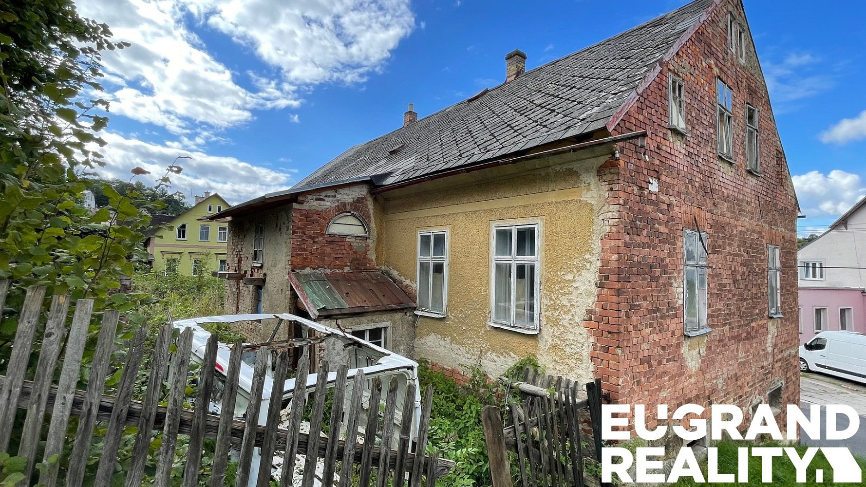 Prodej domu 298 m² s pozemkem 464 m² – fotografie 3