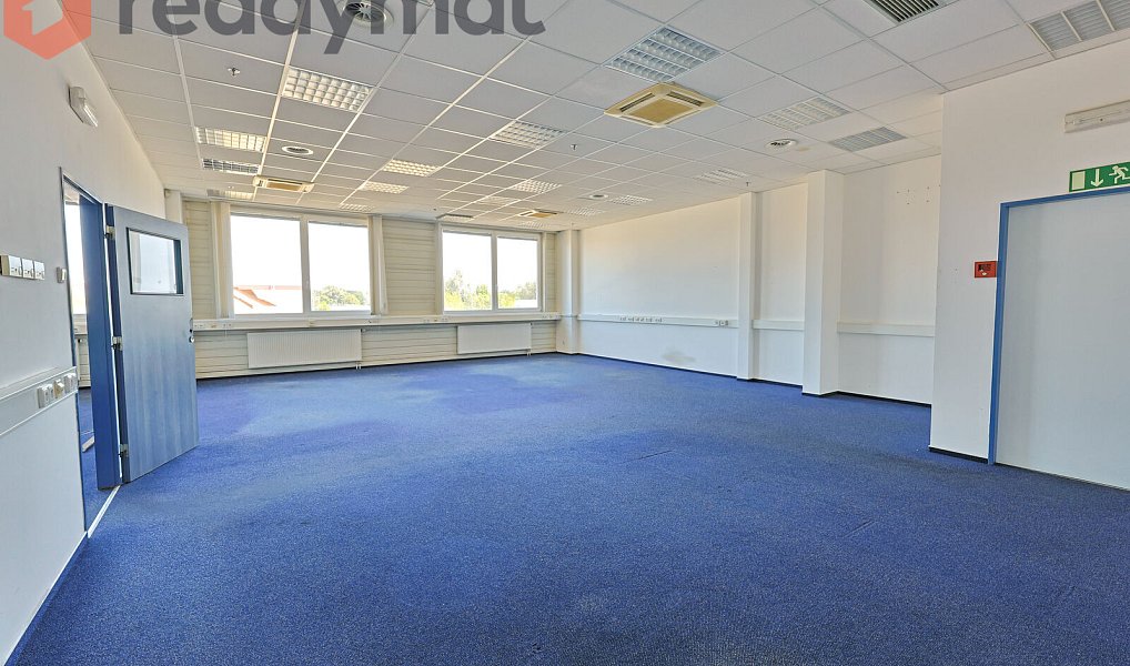 Pronájem kanceláře 320 m², Hodonín – náhled fotky 3