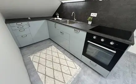 Pronájem bytu 1+1 65 m², Vrážská, Praha 5 - Radotín