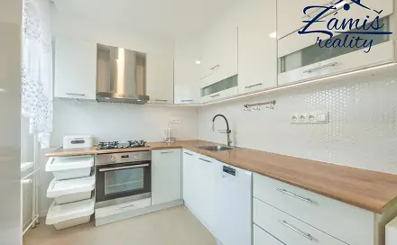 Prodej bytu 3+kk 69 m², Pražská, Slaný, okres Kladno